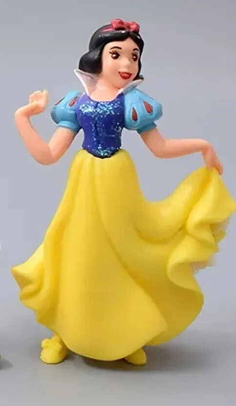 Snow White and the Seven Dwarfs Action Figure Doll Playset Kids Toy Cake Topper