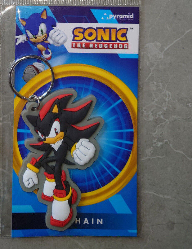 SONIC THE HEDGEHOG Official Keyring 2D Rubber TAILS SHADOW Sega Gaming CHOOSE
