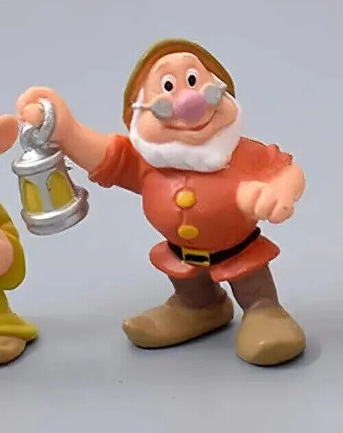 Snow White and the Seven Dwarfs Action Figure Doll Playset Kids Toy Cake Topper