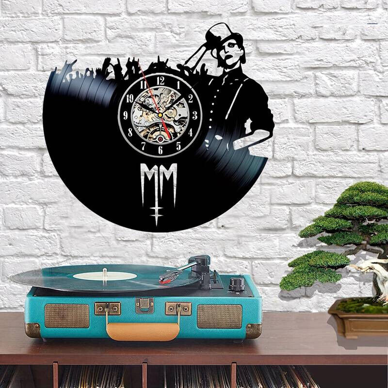 Marilyn Manson Vinyl Record Wall Clock Gift Surprise Ideas Friends Decor Wall