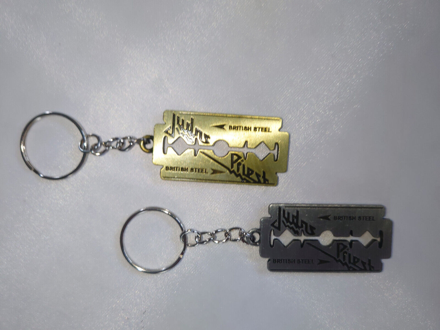 Metal Key Chain Keyring Tin for Judas Priest Chaveros Lovers Razor Blade Gift