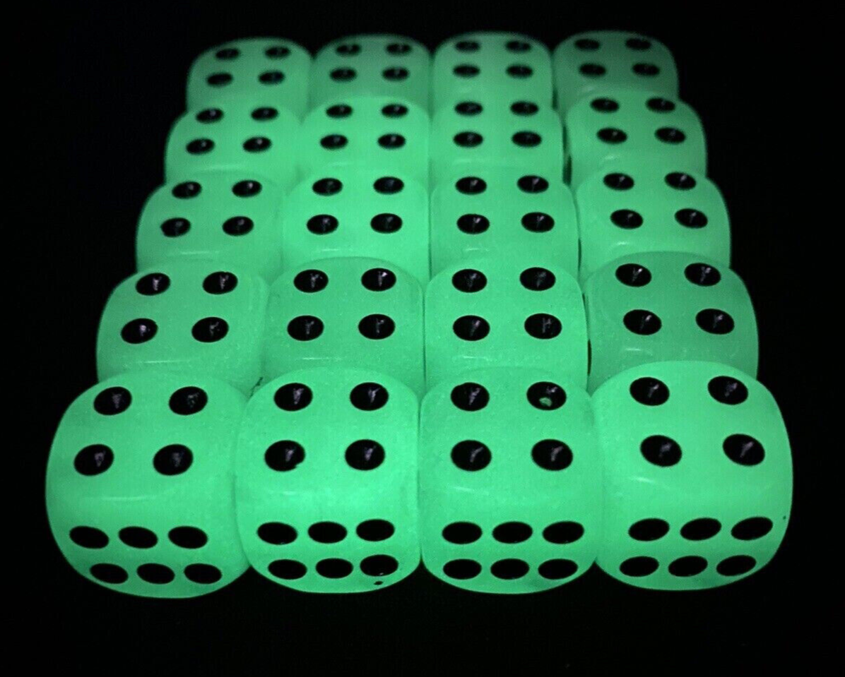 Dice - 6x Glow in the dark Dice GAMES PARTY CASINO CRAPS RISK FUN GITD NIGHT