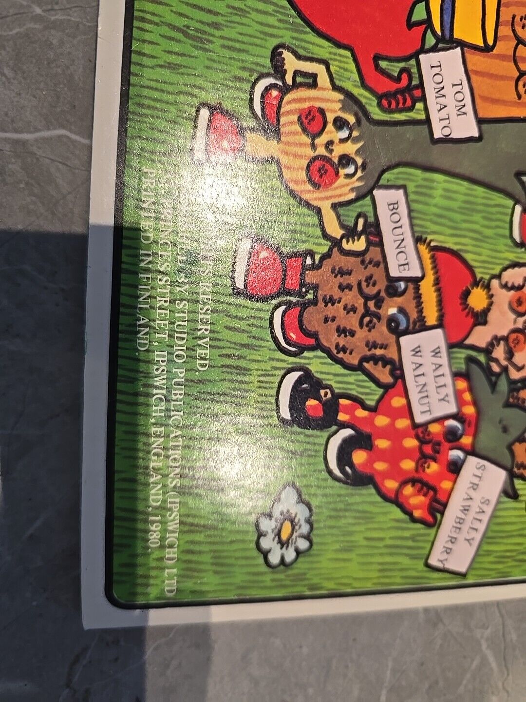 UNUSED NO 1 MINT The Munch Bunch 1980 ORIGINAL COLOURING BOOK Retro Kids TV
