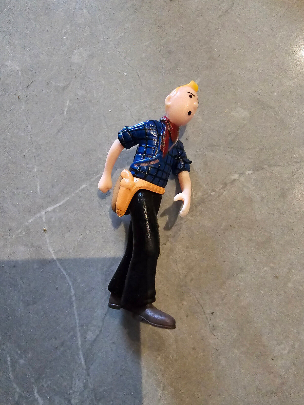 The Adventures Of TINTIN Pvc Action Figures Comic Doll Kids HIKING SNOWY TIN TIN