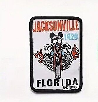 DISNEY MICKEY MOUSE Iron Sew On Embroidered Patch PATCHES TV MOVIE RETRO