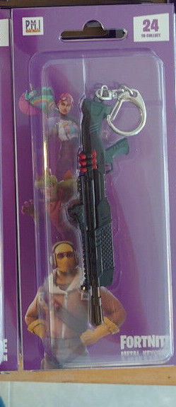 Fortnite 3D metal Weapon Replica Keychain Choose your keychain BNIB