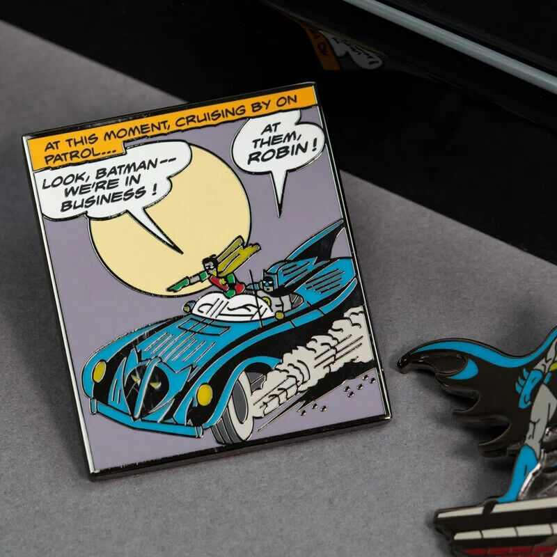 DC Comic Batman Enamel Pin Kings Badge Collectible Superheroes Film 1.2 batmobil