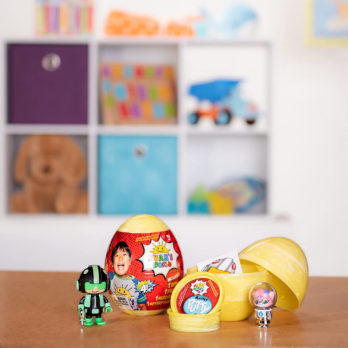 RYAN'S WORLD Mini Mystery Egg Surprise YELLOW Mixed Colours RYANS YOUTUBE NETFLI