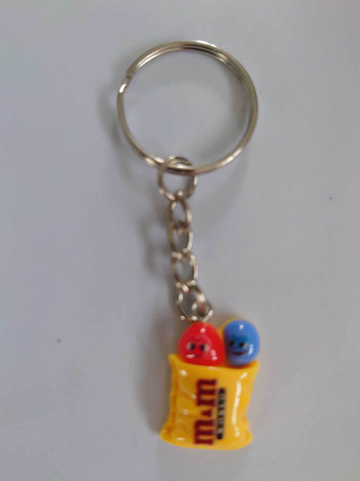 Novelty 3D Keyring Gift M&M Kids & Adult Birthday Charm M&Ms Chocolate key chain