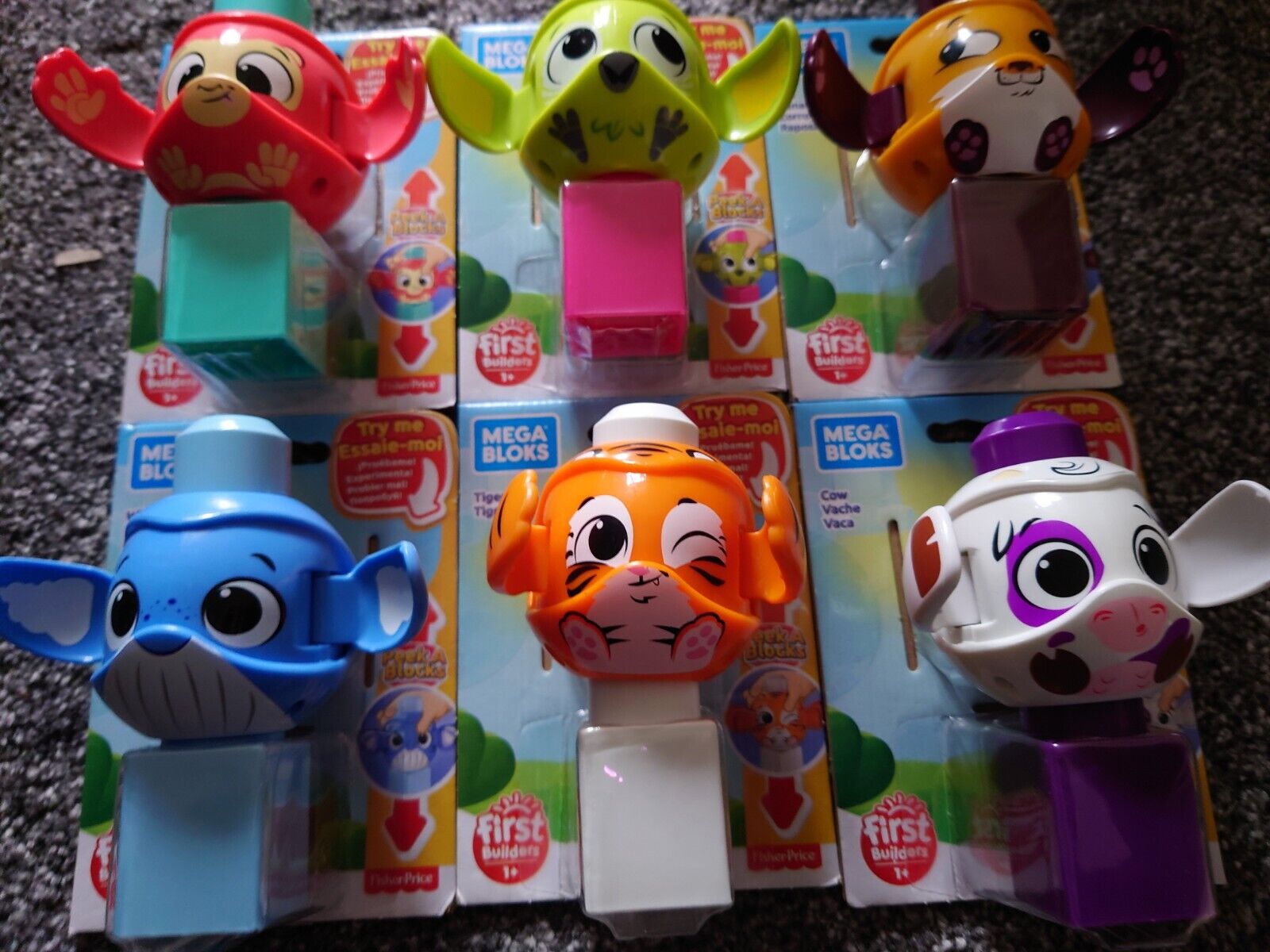 MEGA BLOCKS - PEEK-A-BLOCKS - CHOOSE CHARACTER - ONE SUPPLIED