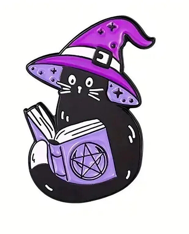 CAT HALLOWEEN Metal Enamel Pin Badge Retro MOVIE HORROR WITCH SPELLS BOOK