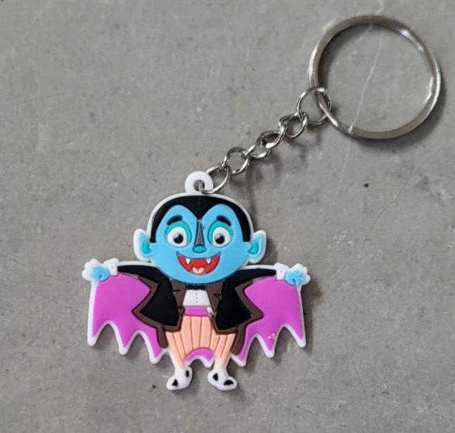 HALLOWEEN 3D KEYRING PUMPKIN WITCH SKULL VAMPIRE FUN KIDS KEYCHAIN PARTY FILLER