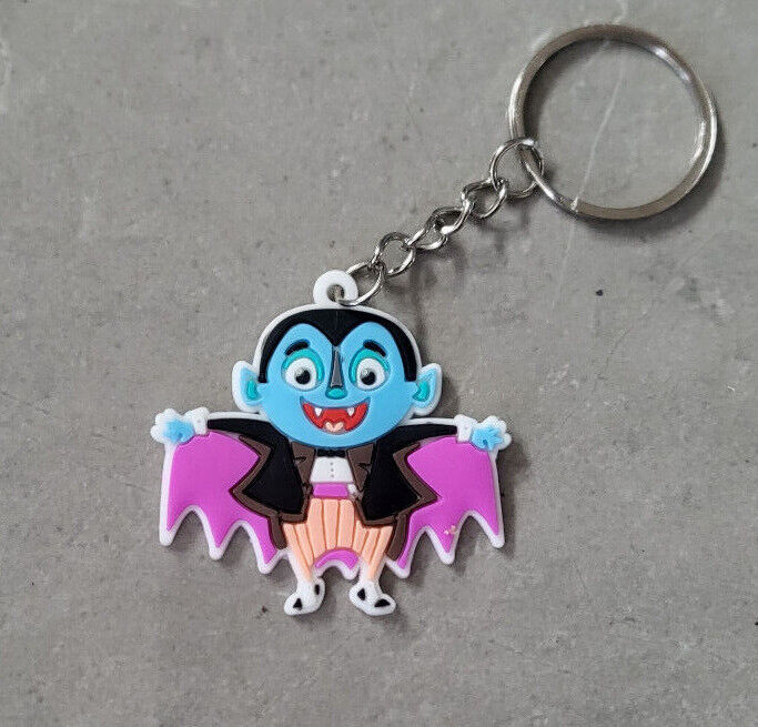 HALLOWEEN 3D KEYRING PUMPKIN WITCH SKULL VAMPIRE FUN KIDS KEYCHAIN PARTY FILLER