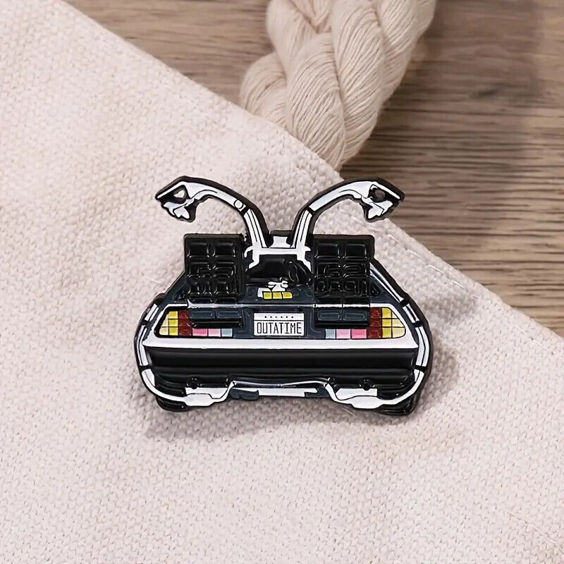 DELOREAN BACK TO THE FUTURE Metal Enamel Pin Badge Adult Teen TV MOVIE
