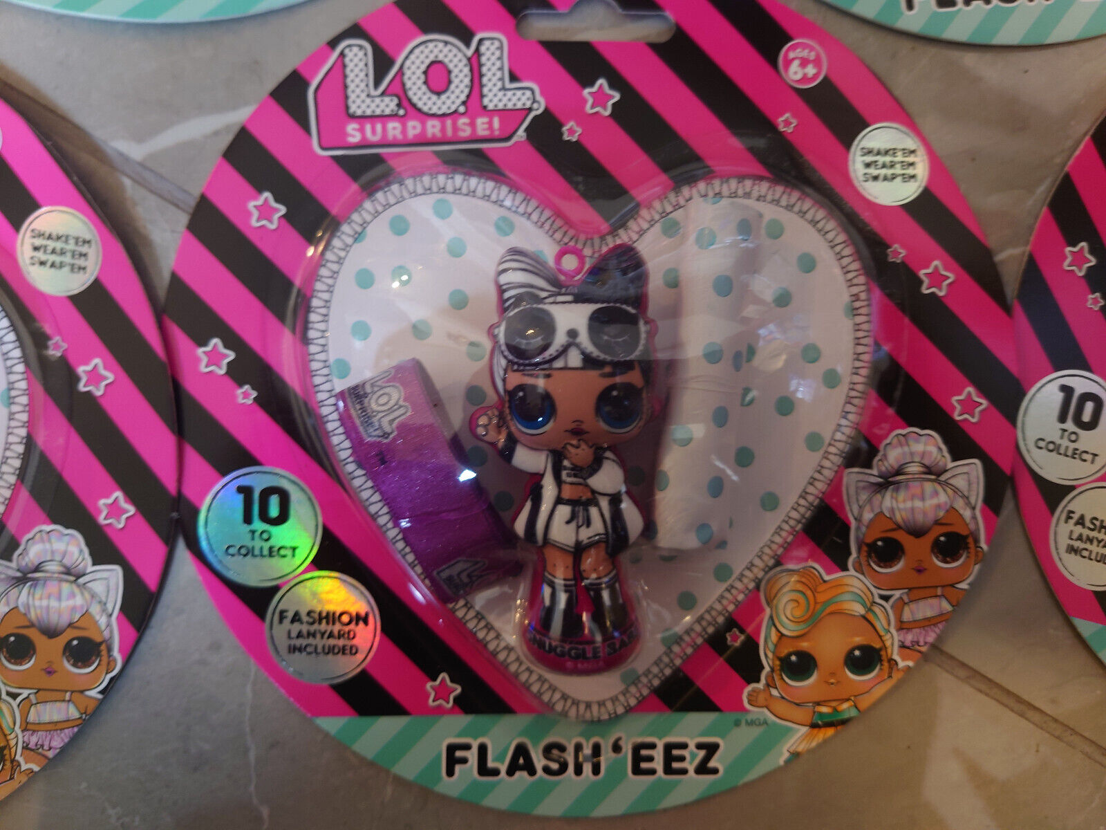 L.O.L. Surprise FLASH EEZ CHOOSE YOURS LOL FLASHEEZ LIGHTS UP LANYARD PENDANT