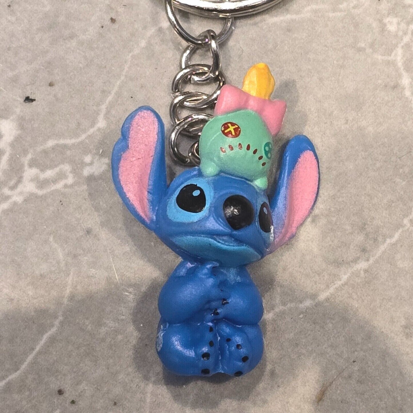 Lilo & Stitch Keyring Disney Stitch Keychain Ohana SCRUMP Family Keyring DISNEYS