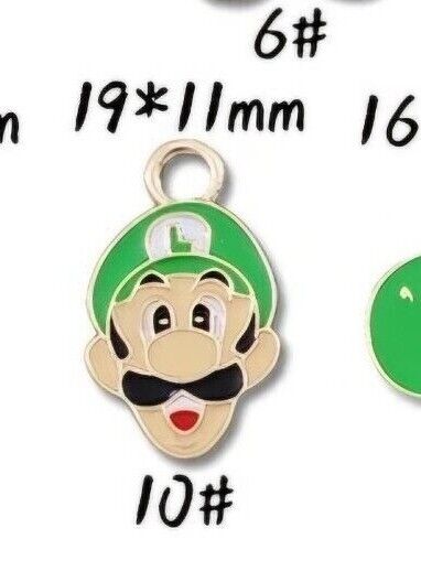 Nintendo Super Mario 2D Enamel Keyring Keychain Princess Toad Yoshi Toad Luigi