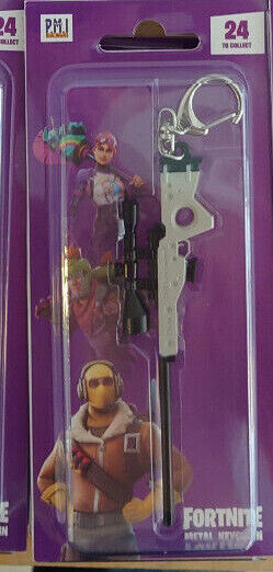 Fortnite 3D metal Weapon Replica Keychain Choose your keychain BNIB