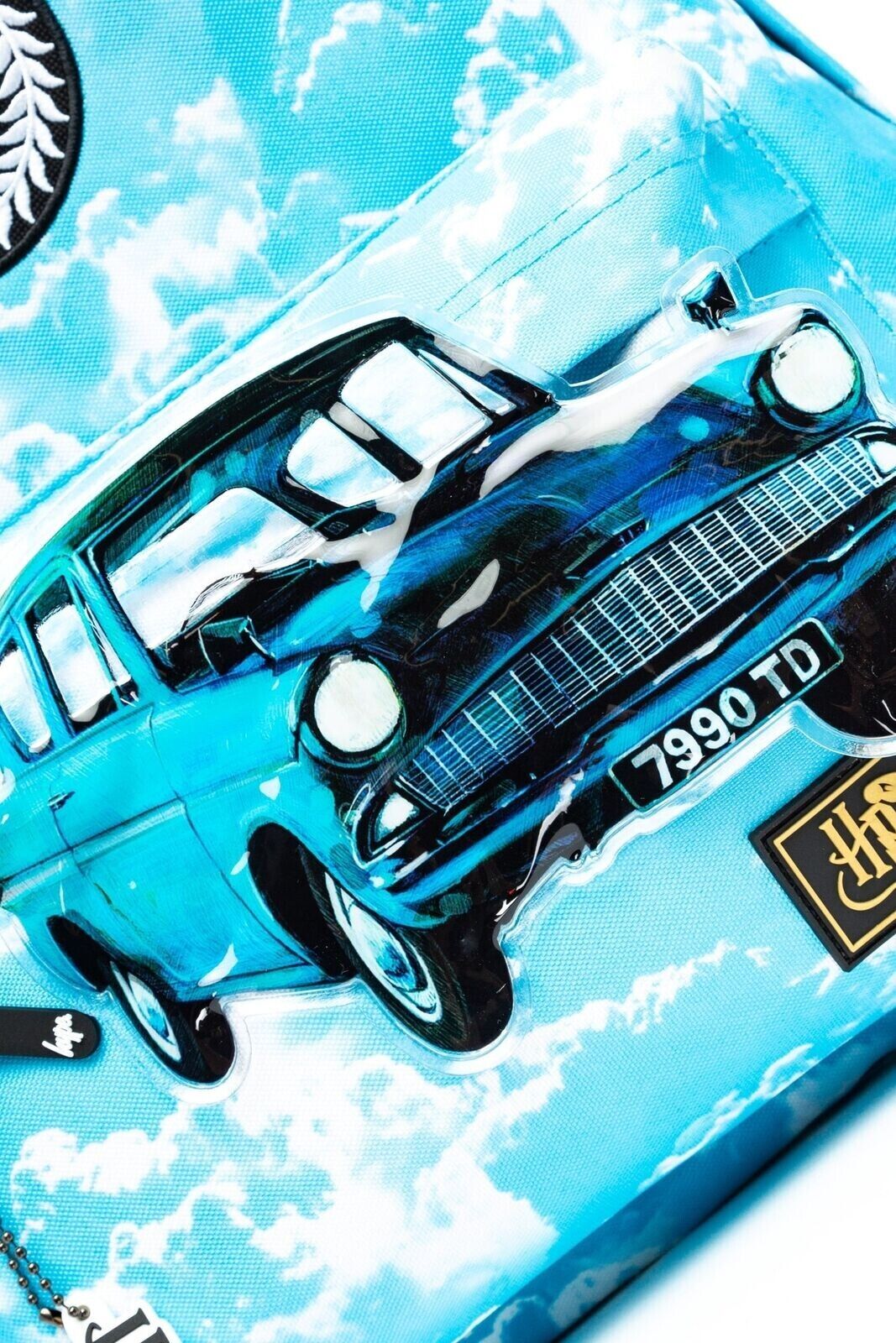 HARRY POTTER X HYPE. FLYING FORD ANGLIA BACKPACK Blue White Skies Car Weasley