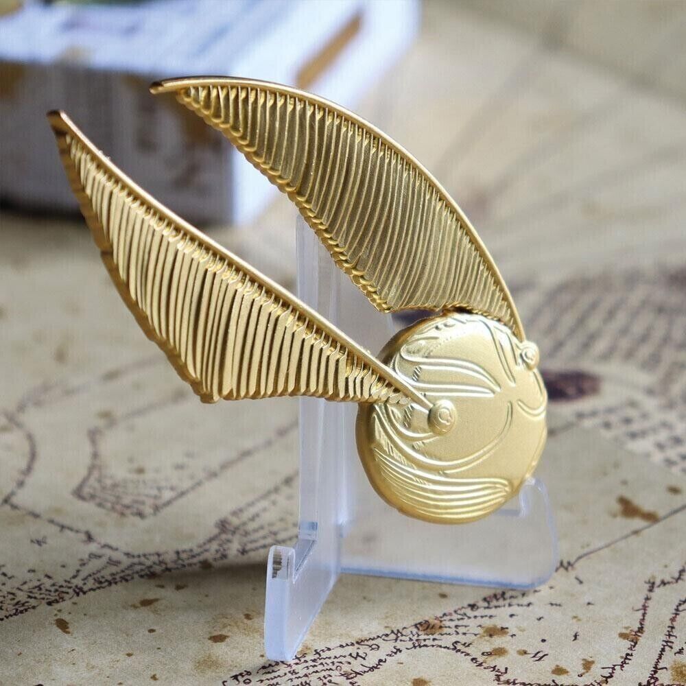 LIMITED EDITION Harry Potter Golden Snitch 24k Gold Plated XL Pin Badge HOGWARTS