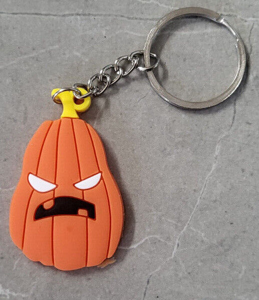 HALLOWEEN 3D KEYRING PUMPKIN WITCH SKULL VAMPIRE FUN KIDS KEYCHAIN PARTY FILLER