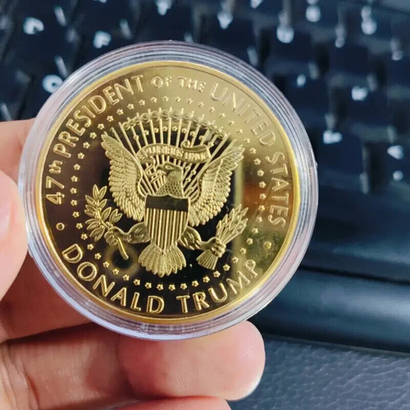 A Donald Trump 2024 Presidential Election Campaign Commemorative Challenge Coin