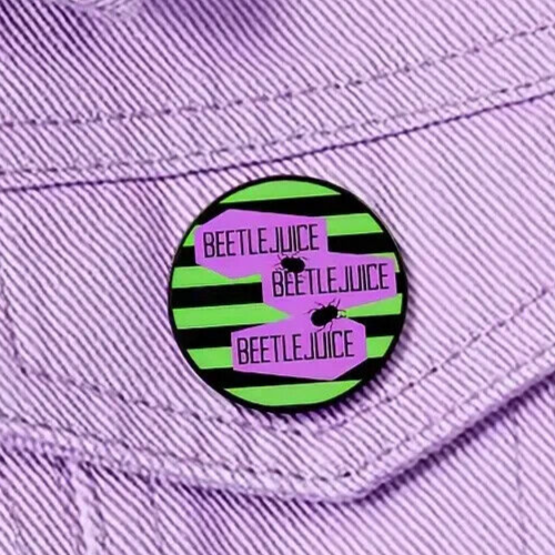 Beetlejuice BEETLEJUICE Pin badge MOVIE HEART 2024 NEW BEETLE JUICE BLACK GREEN