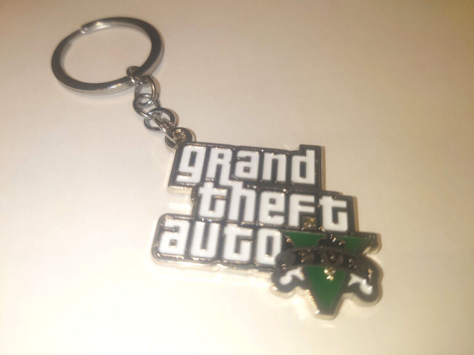 Grand Theft Auto 5 GTA Keyring Los Santos Metal Keychain Keyring ROCKSTAR