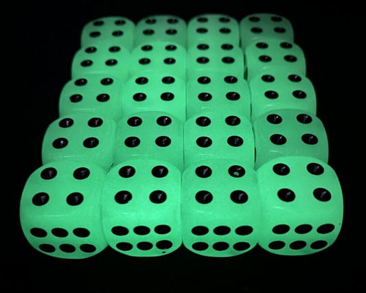 Dice - 6x Glow in the dark Dice GAMES PARTY CASINO CRAPS RISK FUN GITD NIGHT
