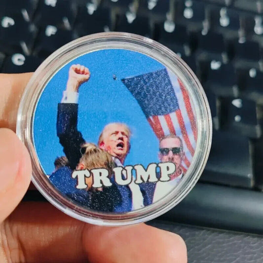A Donald Trump 2024 Presidential Election Campaign Commemorative Challenge Coin