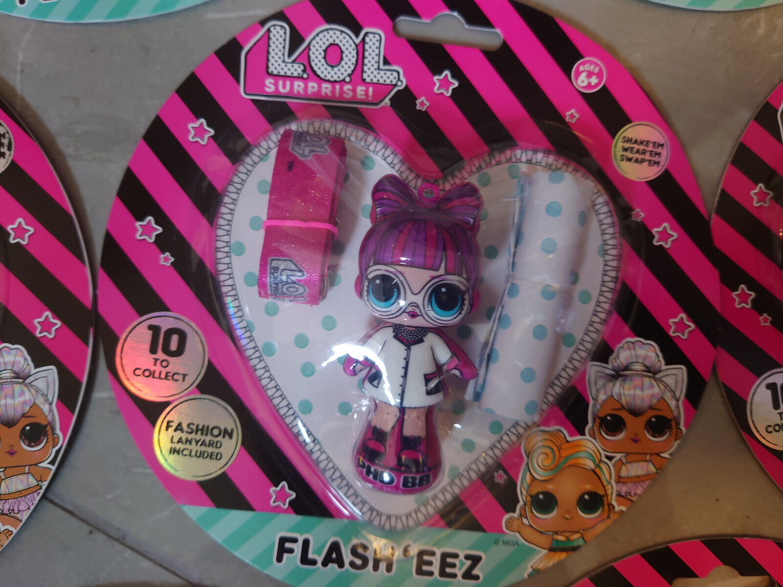 L.O.L. Surprise FLASH EEZ CHOOSE YOURS LOL FLASHEEZ LIGHTS UP LANYARD PENDANT