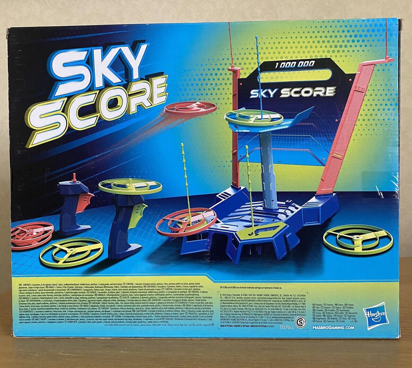 Sky Score Disc Launching Game HASBRO scoring zones FAMILY MAN CAVE GAME KIDS