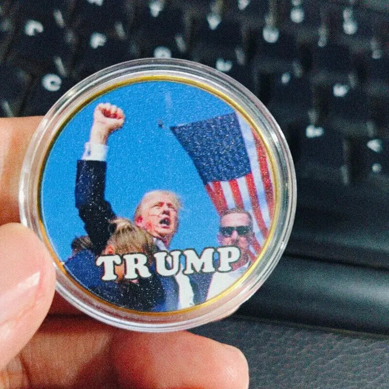 A Donald Trump 2024 Presidential Election Campaign Commemorative Challenge Coin